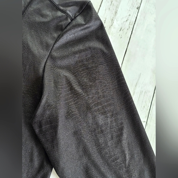 Blast Black Soft & Stretchy Animal Print Textured Zip up Jacket Blazer Coat - Picture 11 of 13